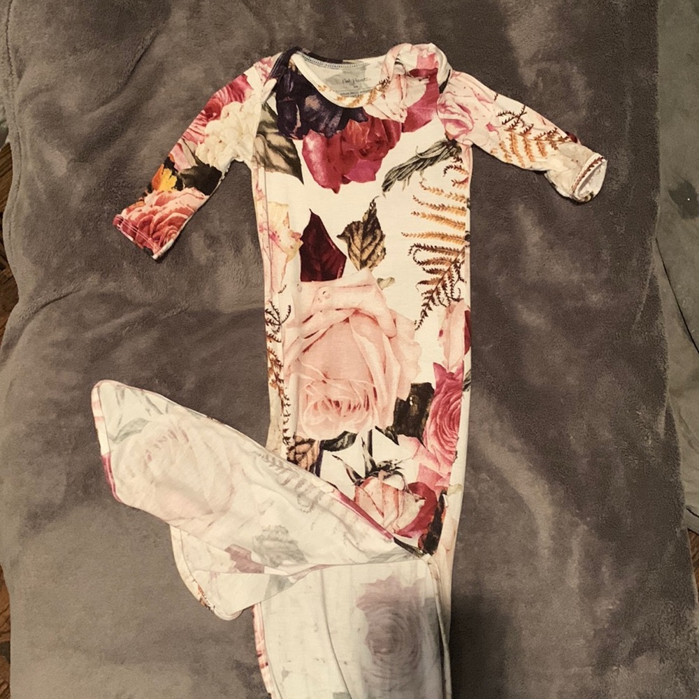 Posh Peanut Newborn gown